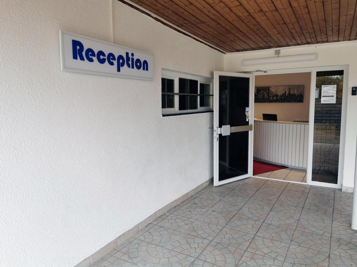 Murgtal Motel Rastatt Bagian luar foto
